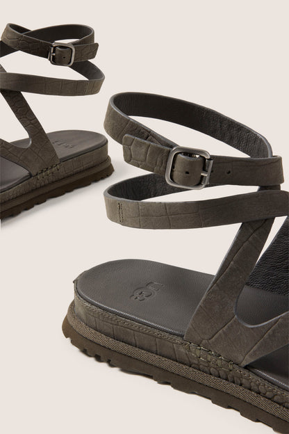 Goldgengaze Embossed Ankle Wrap