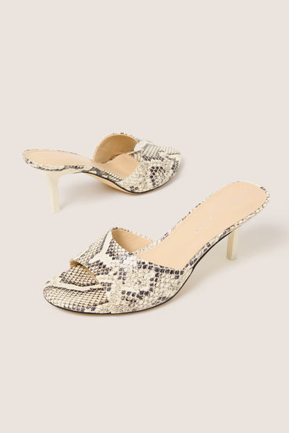 Finny Sandal