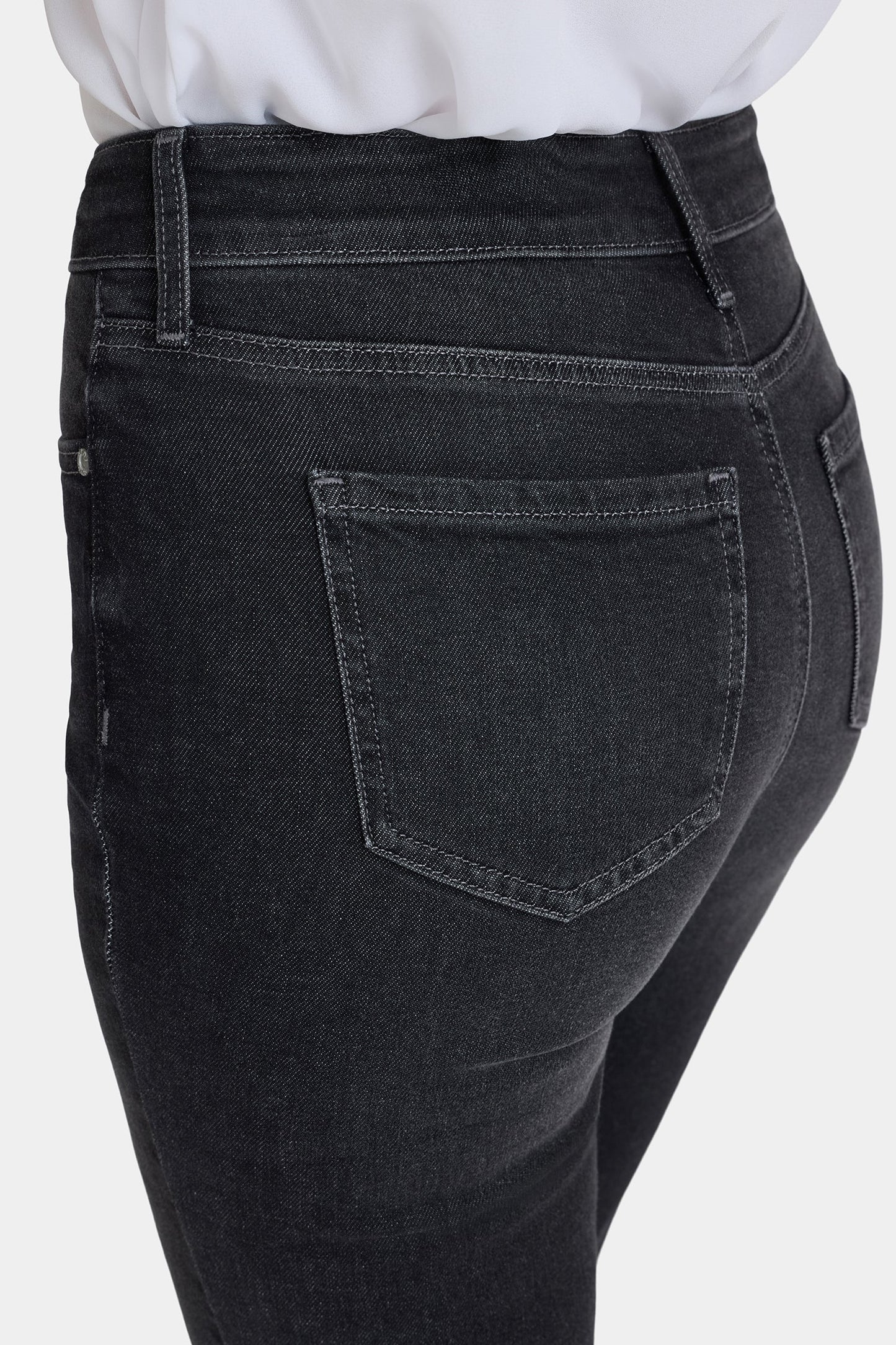 Marilyn Straight Jeans In Petite - Paris Lights