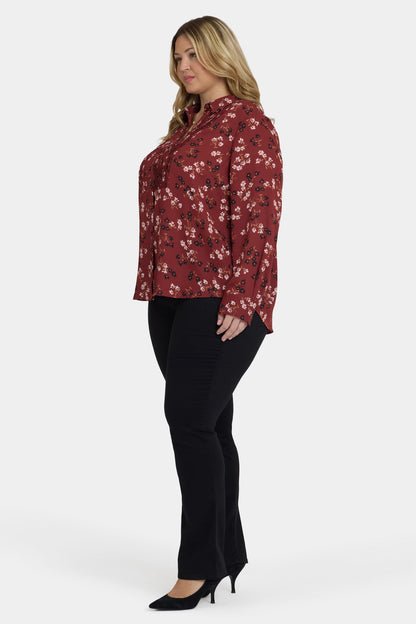 Tuxedo Blouse In Plus Size - Bienvenue