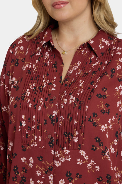 Tuxedo Blouse In Plus Size - Bienvenue